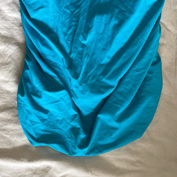 Swimsuit one piece with removable straps brand new - Picture 10 of 11